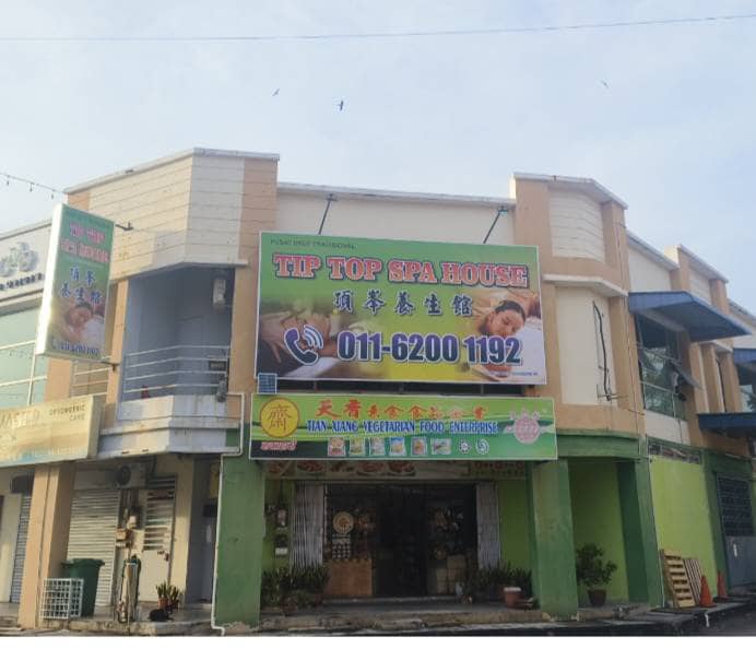 Tip Top Spa House