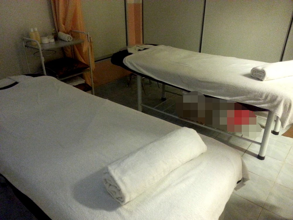 Four Seasons Beauty & Reflexology Centre