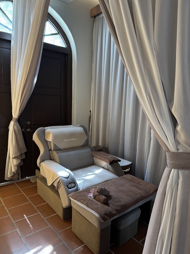Ss Family Wellness Signature Outlet